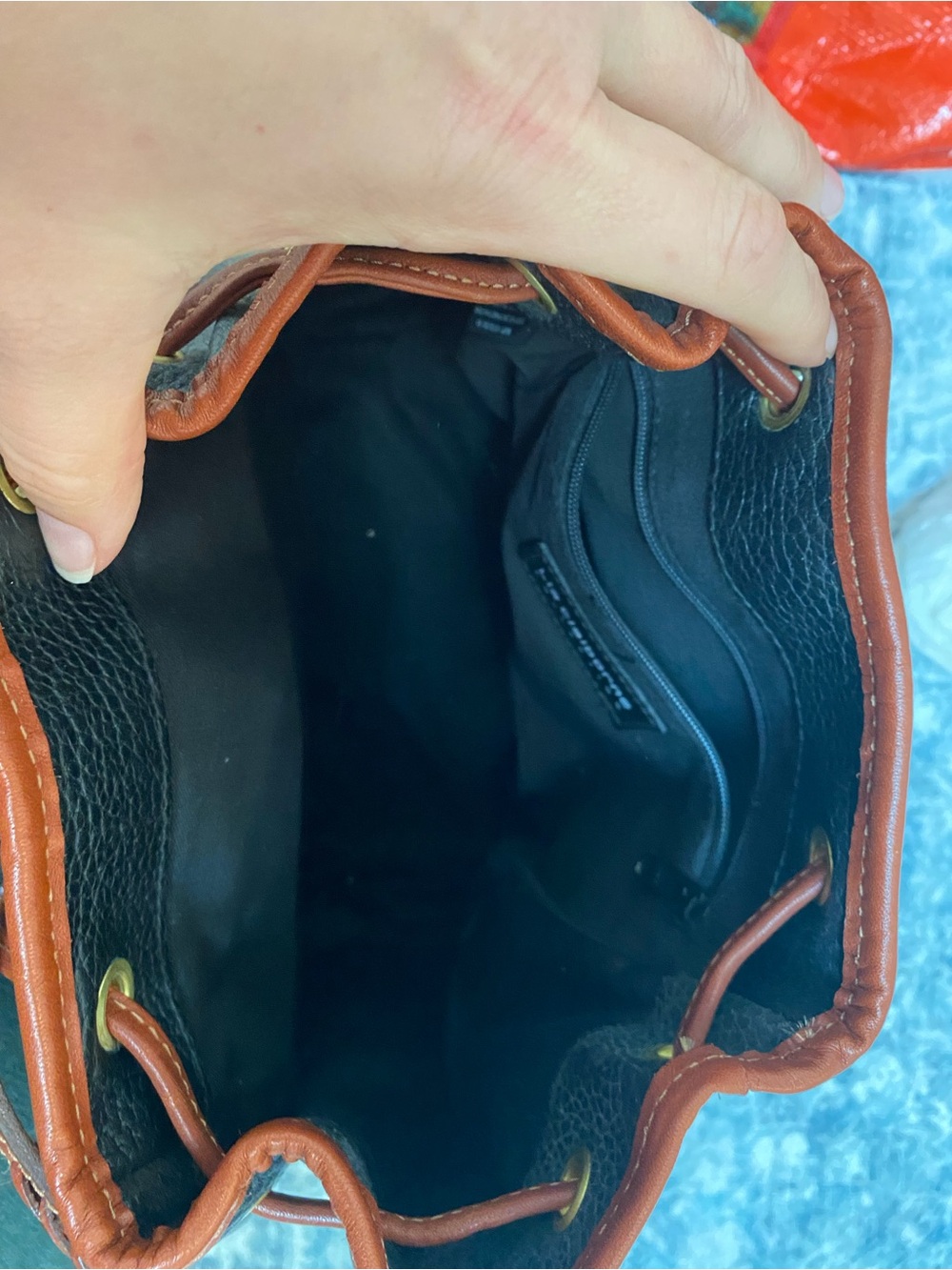 Liz Claiborne Black and Brown Pebbled Leather Drawstring Shoulder Bag - Picture 11 of 12